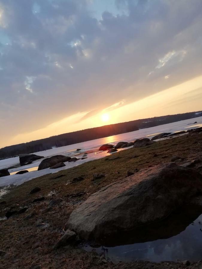 Villa Insel Korsnaesudden Hagfors Esterno foto